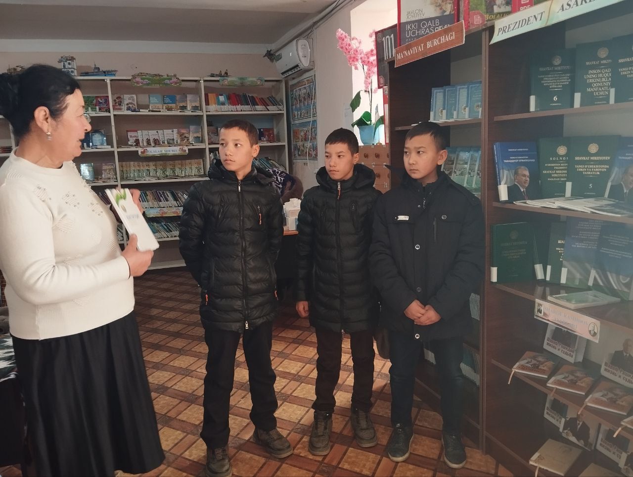 "Bibliografik sharh"