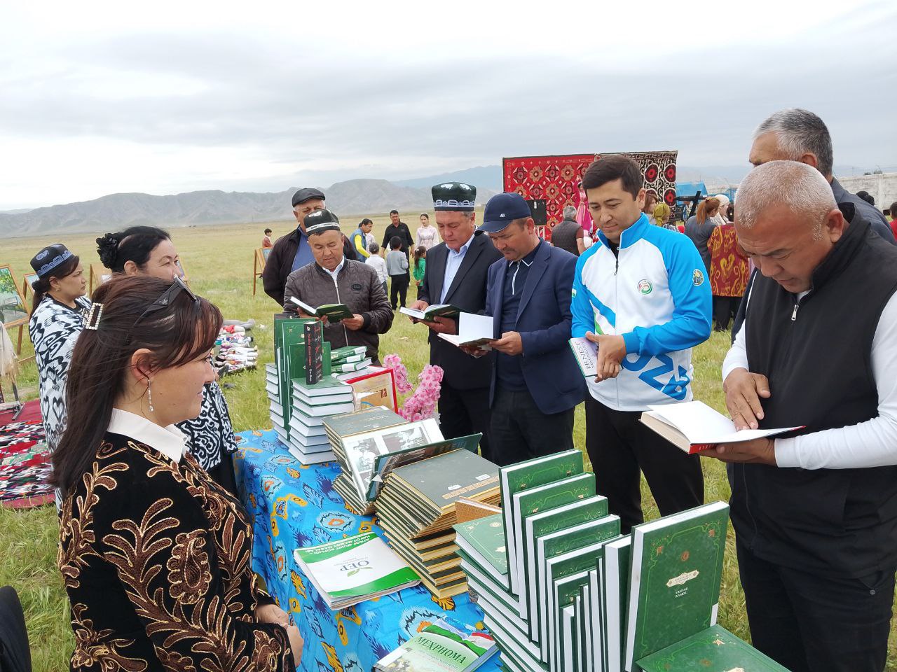 BAXMAL VODIYLARDA QIRLARDA BAHOR FESTIVALI O'TKAZILDI