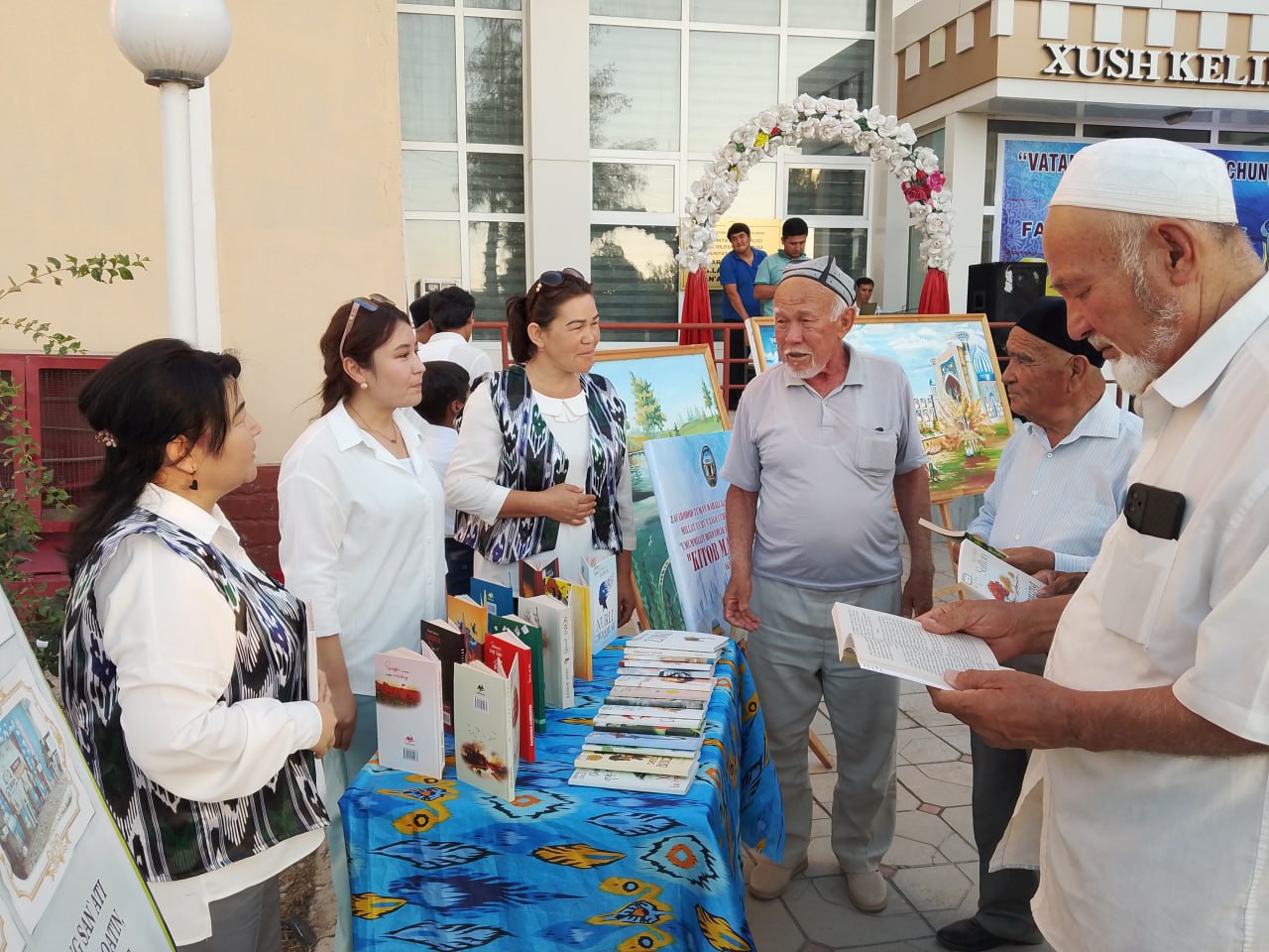 Uzun QFY da "KITOB MARAFONI" aksiyasi