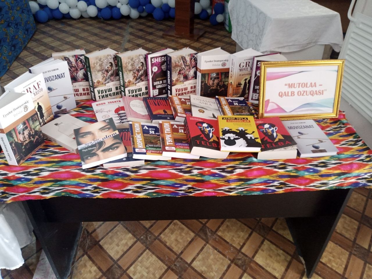 "Mutolaa-qalb ozuqasi" nomli kitob ko'rgazmasi